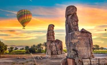 Fly over Luxor!